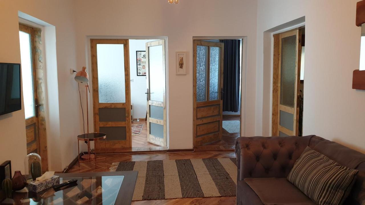 바일레헤르쿨라네 Casa Arion 아파트 외부 사진